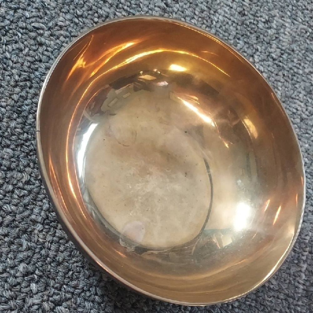 Vintage Thailand Bronze/Copper Hand Etched Bowl - Picture 3 of 4